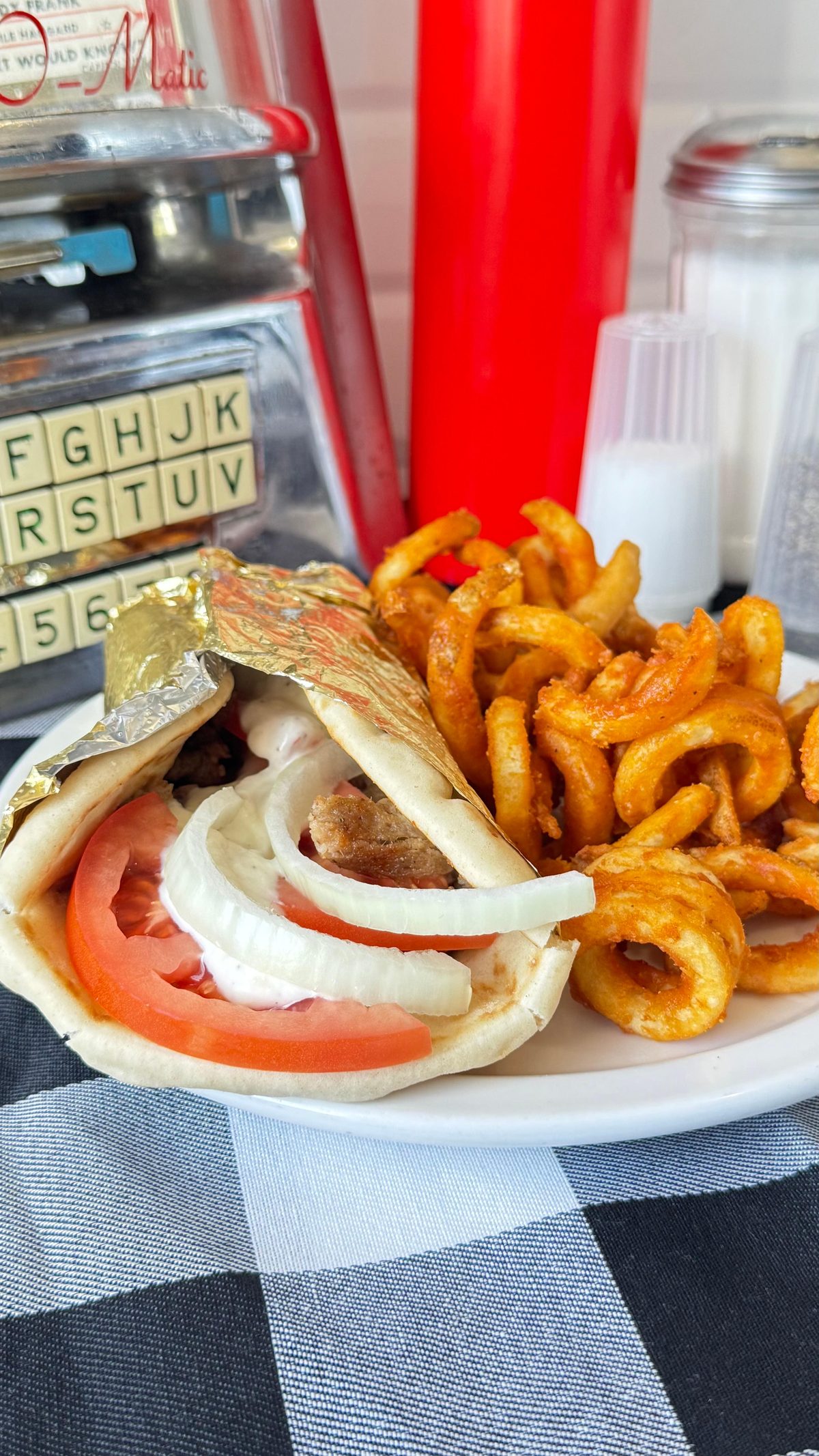 Gyro*