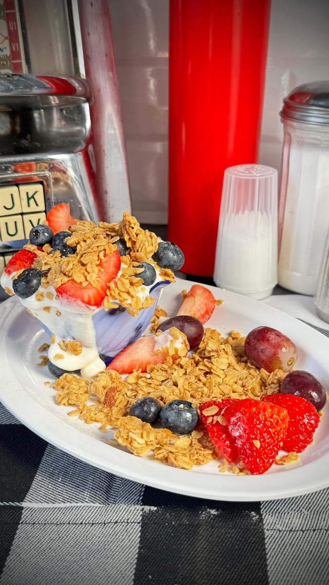 Fruit Parfait*
