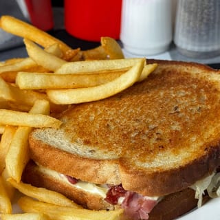 Grilled Reuben*